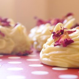 Chocolate and Roses Skin Cookie