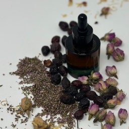 how to make an anti-aging facial elixir for mature skin.